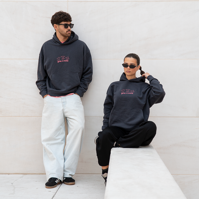 ON THE ROCKS HOODIE | GREY